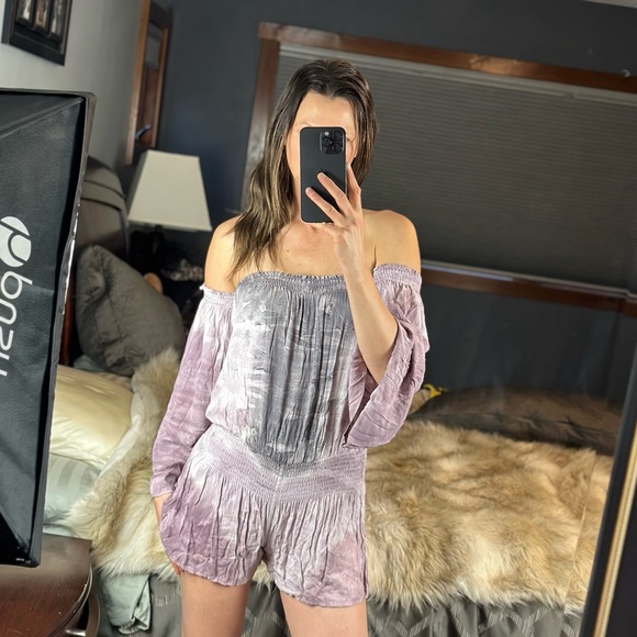 Young Fabulous & Broke Strapless Tie Dye Wide Sleeve Romper, Small, New with Tag - Picture 4 of 15